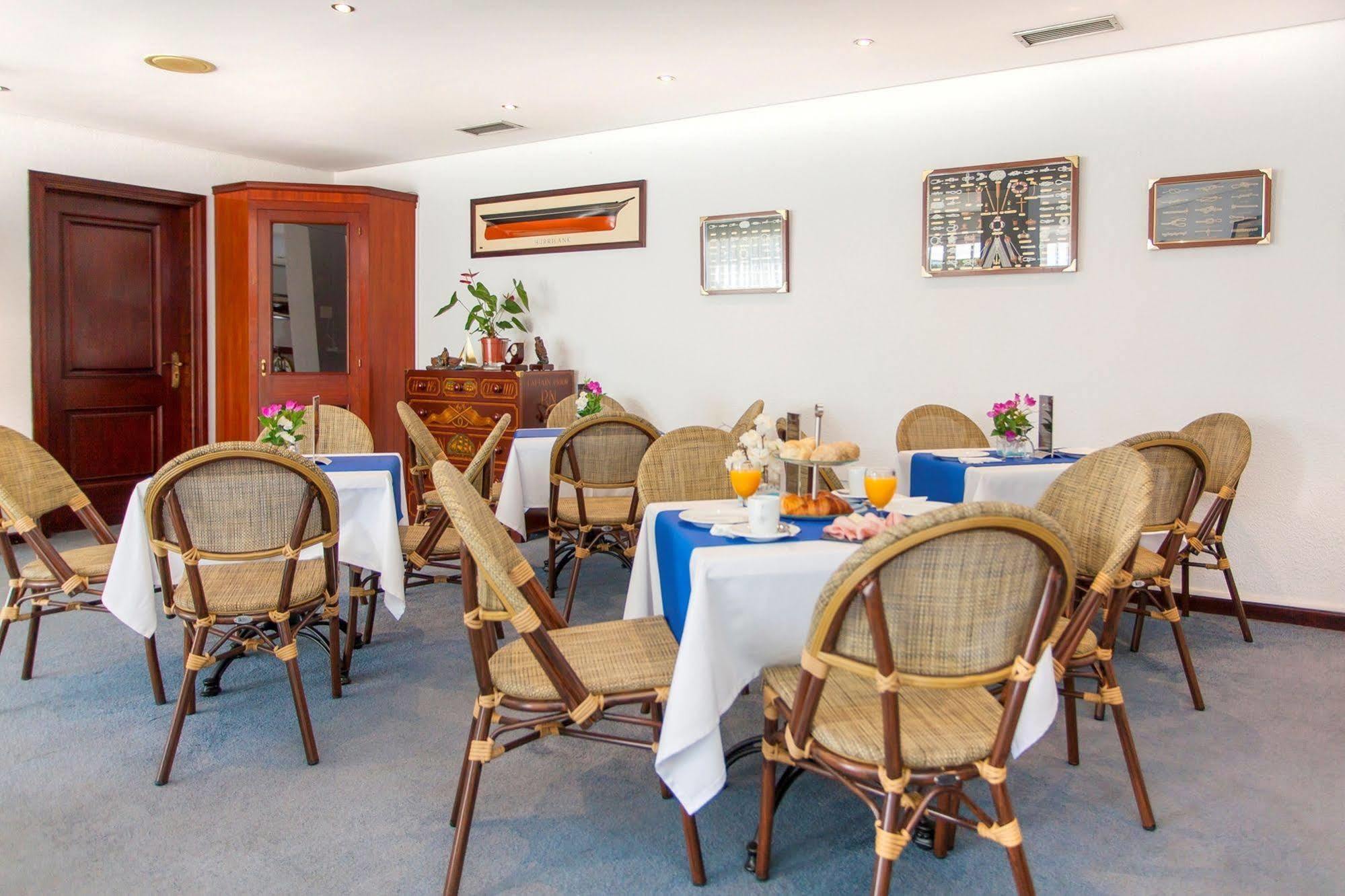 Anchorage Hotell Ibiza stad Exteriör bild