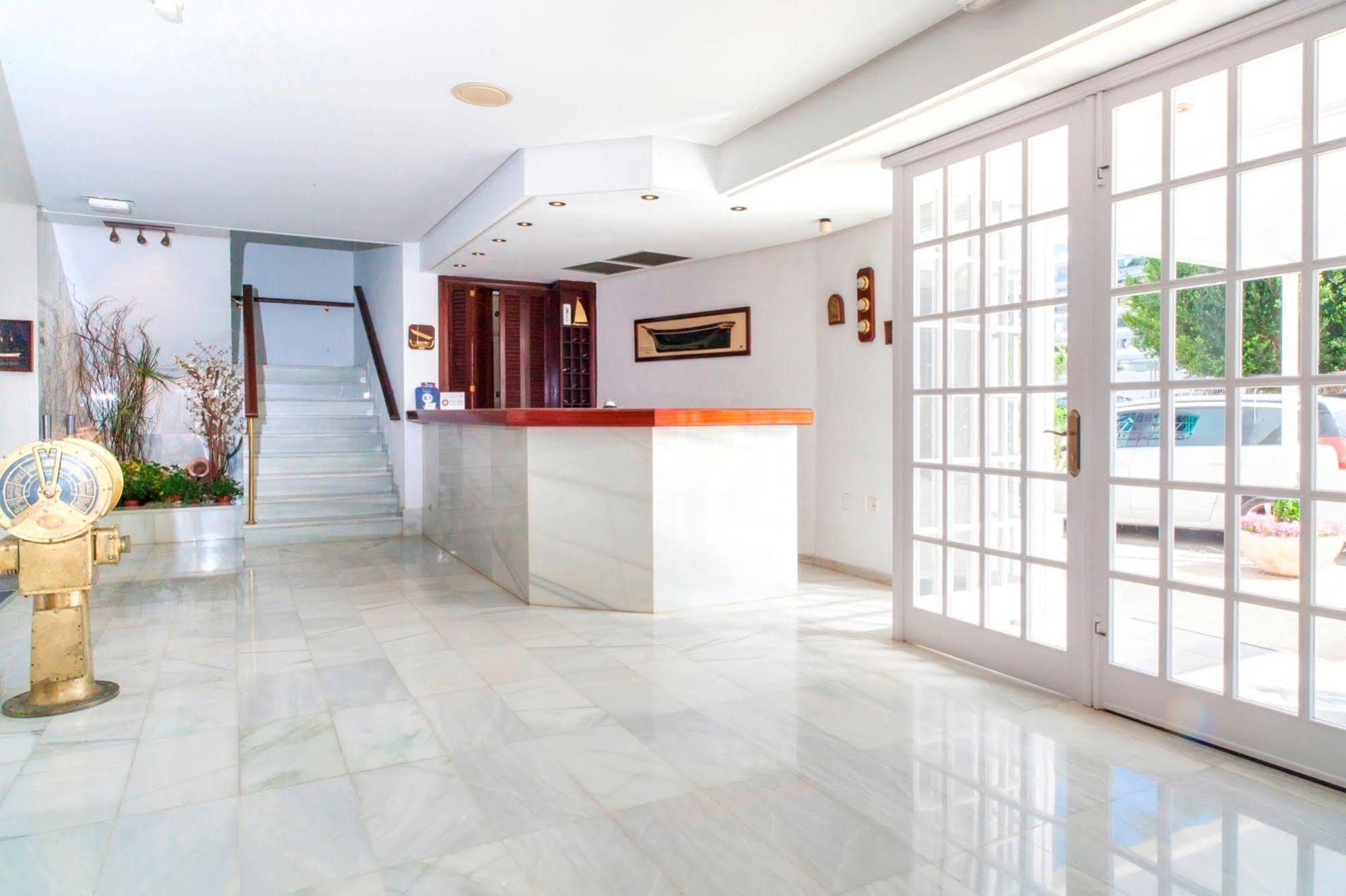 Anchorage Hotell Ibiza stad Exteriör bild